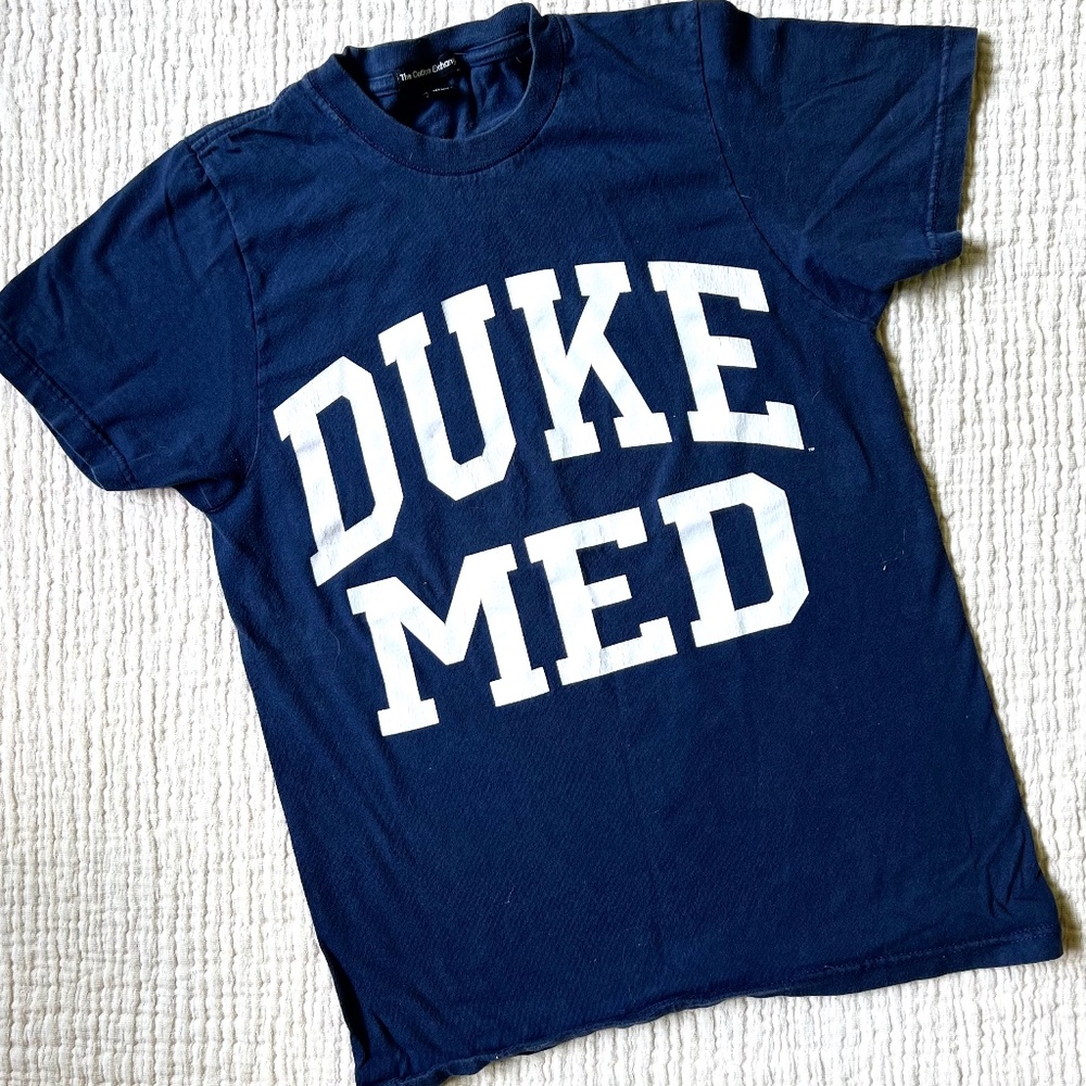 DUKE MED TSHIRT TEE 💙🤍💙🤍💙